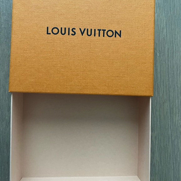 LOUIS VUITTON BOX-6X5 - Picture 5 of 5